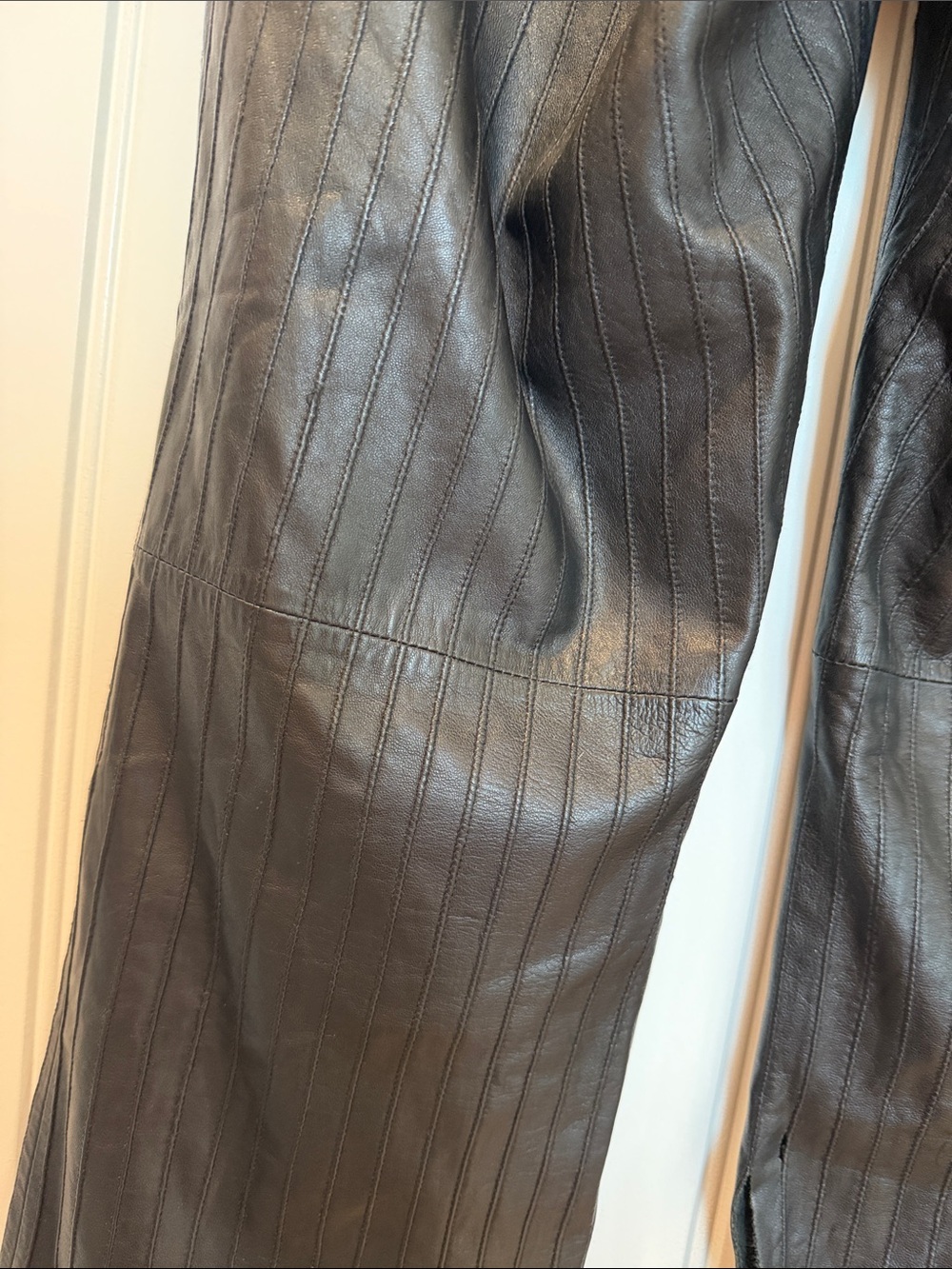 Cache y2k vintage style Black 100% Leather Flared Pants - Picture 3 of 9